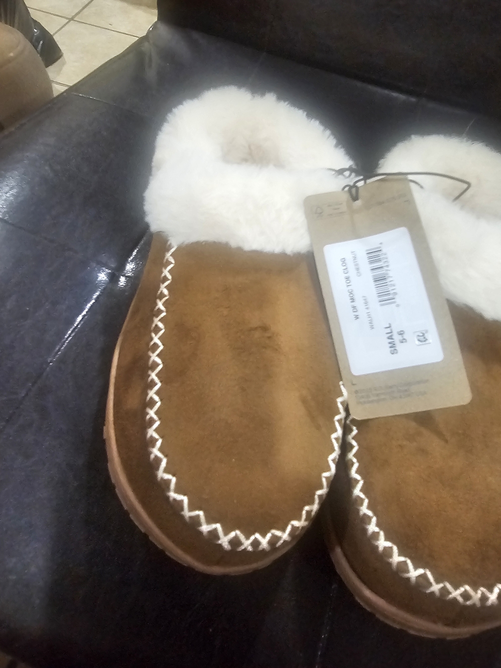 Cozy Women's Chestnut Shearling-Lined Slipper